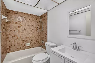7420 SW 59th Ave #D, South Miami, FL 33143 - Photo 13