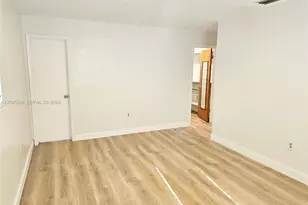 10521 SW 125th St, Miami, FL 33176 - Photo 15