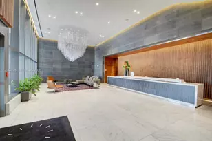 88 SW 7th St, Miami, FL 33130 - Photo 23