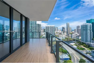 88 SW 7th St #1511, Miami, FL 33130 - Photo 5