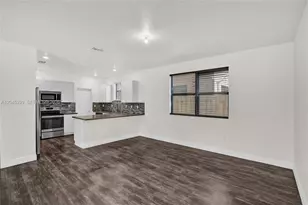 2502 NE 1st St, Homestead, FL 33033 - Photo 7