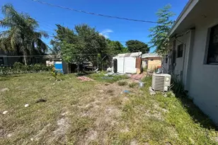 3021 NW 7th Ct, Fort Lauderdale, FL 33311 - Photo 7