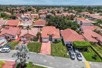 5542 NW 190th Ln, Miami Gardens, FL 33055 - Photo 3