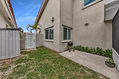 5542 NW 190th Ln, Miami Gardens, FL 33055 - Photo 43