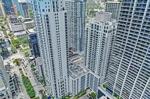 1050 Brickell Ave, Miami, FL 33131 - Photo 31