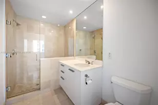 1050 Brickell Ave, Miami, FL 33131 - Photo 23
