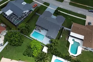 15810 N Wind Cir, Sunrise, FL 33326 - Photo 47
