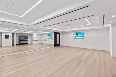 225 N Miami Ave #1102, Miami, FL 33128 - Photo 23