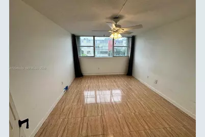 1470 NE 125th Ter #412, North Miami, FL 33161 - Photo 5