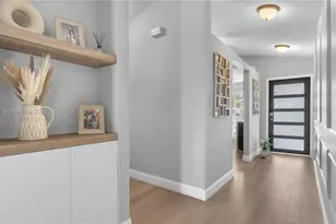 2048 NW 164th Ave, Pembroke Pines, FL 33028 - Photo 23