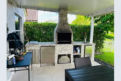 2048 NW 164th Ave, Pembroke Pines, FL 33028 - Photo 13