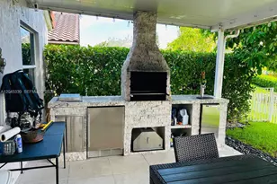 2048 NW 164th Ave, Pembroke Pines, FL 33028 - Photo 13