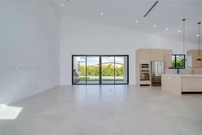 4321 SW 99th Ave, Miami, FL 33165 - Photo 7