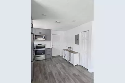 719 21st St, West Palm Beach, FL 33407 - Photo 11