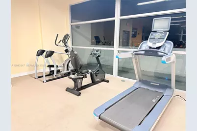 36 NW 6th Ave #601, Miami, FL 33128 - Photo 7