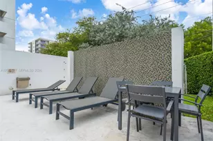 36 NW 6th Ave, Miami, FL 33128 - Photo 9