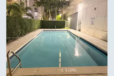 36 NW 6th Ave #601, Miami, FL 33128 - Photo 7