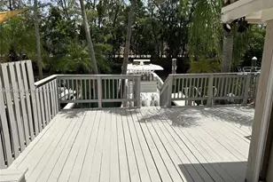 3756 NE 166th St, North Miami Beach, FL 33160 - Photo 23