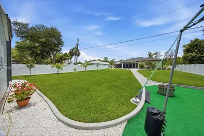 17432 Shirley Avenue, Port Charlotte, FL 33948 - Photo 15