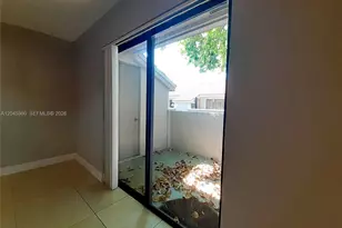 8407 Coral Lake Manor, Coral Springs, FL 33065 - Photo 19
