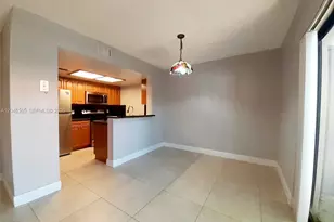 8407 Coral Lake Manor, Coral Springs, FL 33065 - Photo 7