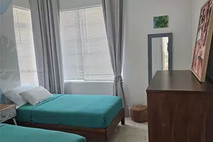 801 8th St, Miami Beach, FL 33139 - Photo 21