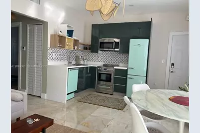 801 8th St #201, Miami Beach, FL 33139 - Photo 17