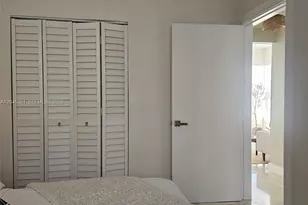 801 8th St, Miami Beach, FL 33139 - Photo 29