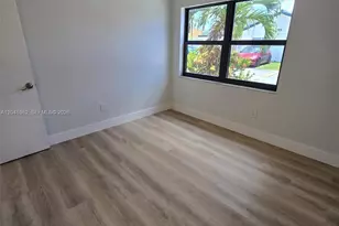 740 SW 99th Ct Cir, Miami, FL 33174 - Photo 13
