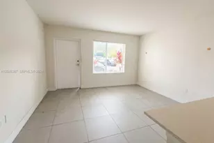 2535 NE 193rd St, Miami, FL 33180 - Photo 5