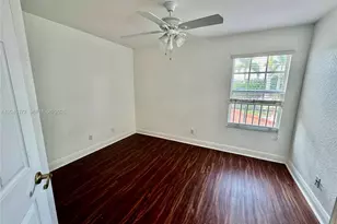 9763 Darlington Pl, Cooper City, FL 33328 - Photo 11