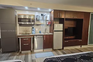 1024 Ocean Dr, Miami Beach, FL 33139 - Photo 5
