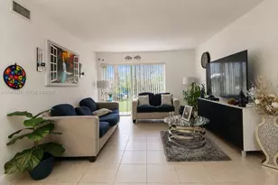 7090 NW 179th St, Hialeah, FL 33015 - Photo 1