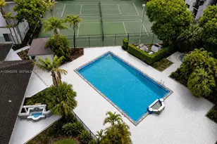 7090 NW 179th St, Hialeah, FL 33015 - Photo 17