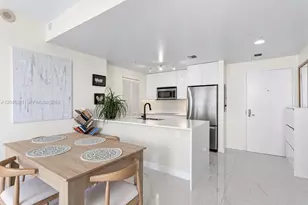 300 S Biscayne Blvd, Miami, FL 33131 - Photo 7