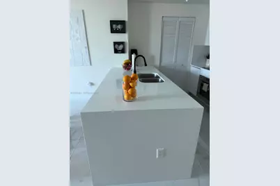 300 S Biscayne Blvd #T-2806, Miami, FL 33131 - Photo 9