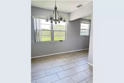 165 Fanshaw D #165, Boca Raton, FL 33434 - Photo 5