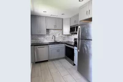 165 Fanshaw D #165, Boca Raton, FL 33434 - Photo 3