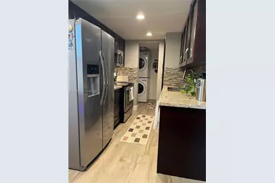 11331 SW 9th Ct, Pembroke Pines, FL 33025 - Photo 7