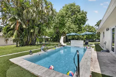 14401 SW 23rd St, Davie, FL 33325 - Photo 5