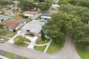 5190 SW 89th Ave, Cooper City, FL 33328 - Photo 19