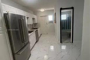 636 Meridian Ave, Miami Beach, FL 33139 - Photo 3