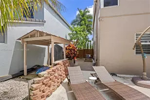 15835 NW 7th St, Pembroke Pines, FL 33028 - Photo 33