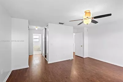 15835 NW 7th St, Pembroke Pines, FL 33028 - Photo 15