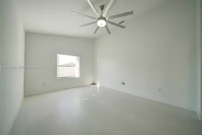 2924 NW 99th Pl, Doral, FL 33172 - Photo 15