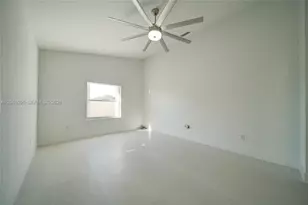 2924 NW 99th Pl, Doral, FL 33172 - Photo 15