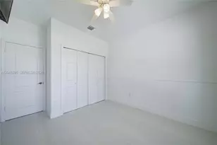 2924 NW 99th Pl, Doral, FL 33172 - Photo 25