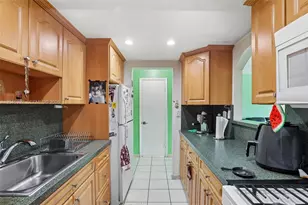 1300 W 53rd St, Hialeah, FL 33012 - Photo 15