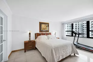 5225 Collins Ave, Miami Beach, FL 33140 - Photo 11