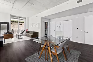 151 SE 1st St, Miami, FL 33131 - Photo 5